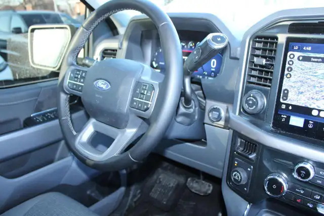 2025 Ford F-150 XLT - Photo 13