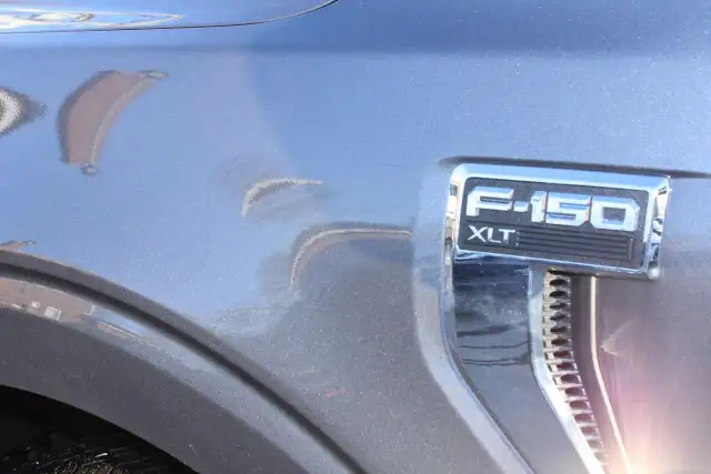 2025 Ford F-150 XLT - Photo 18