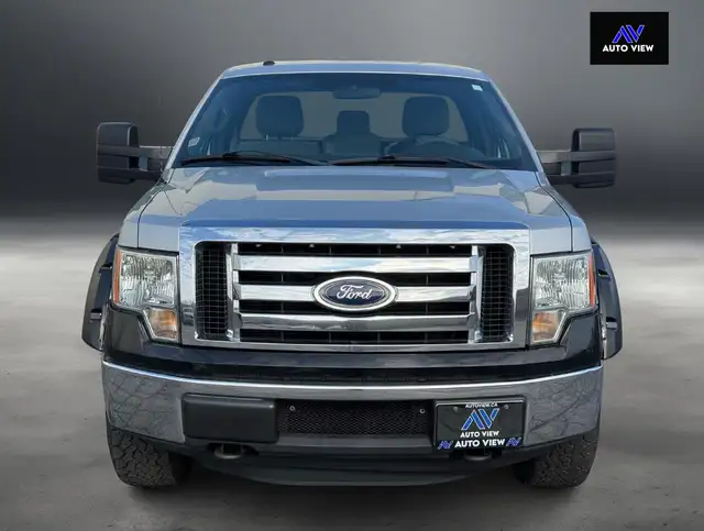 2011 Ford F-150 XL LONG BOXGREAT CONDITION - Photo 3