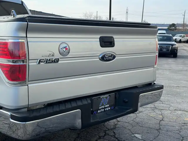 2011 Ford F-150 XL LONG BOXGREAT CONDITION - Photo 16