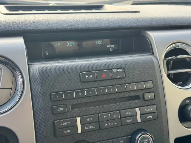 2011 Ford F-150 XL LONG BOXGREAT CONDITION - Photo 22