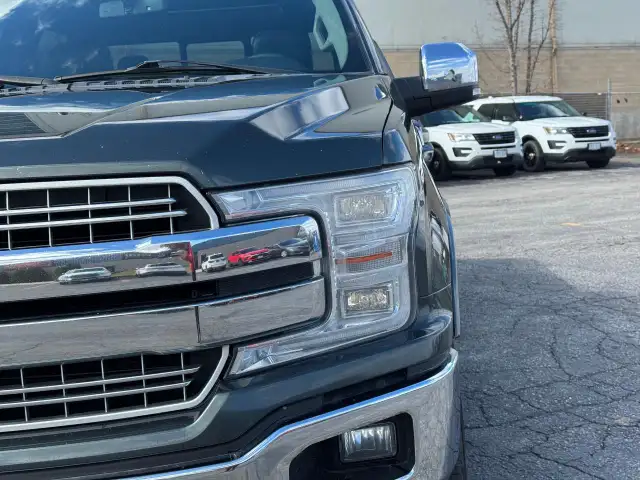 2018 Ford F-150 LARIAT DEALER SERVICEDEXCELLENT CONDITION - Photo 12