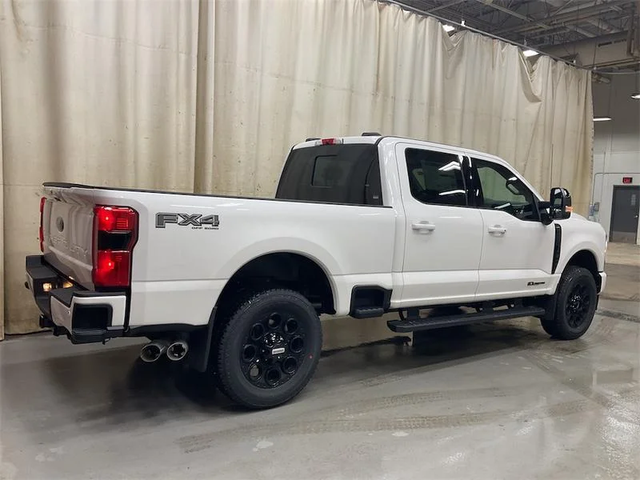 2026 FORD F-350 Super Duty Lariat - Photo 6