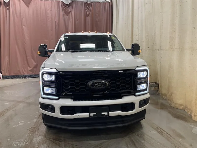2026 FORD F-350 Super Duty Lariat - Photo 9