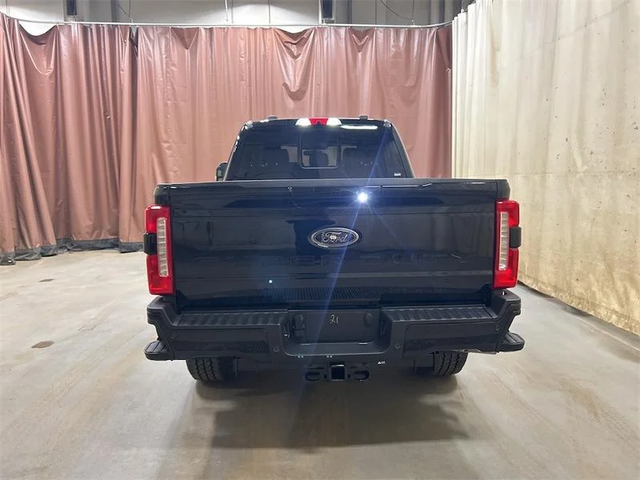2026 FORD F-350 Super Duty Lariat - Photo 5