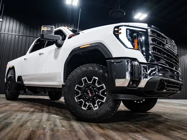 2026 GMC Sierra 3500HD SLE | 2in Level | AT4X Wheels | Wrangler - Photo 8