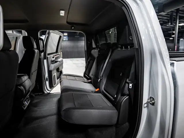 2026 GMC Sierra 3500HD SLE | 2in Level | AT4X Wheels | Wrangler - Photo 43