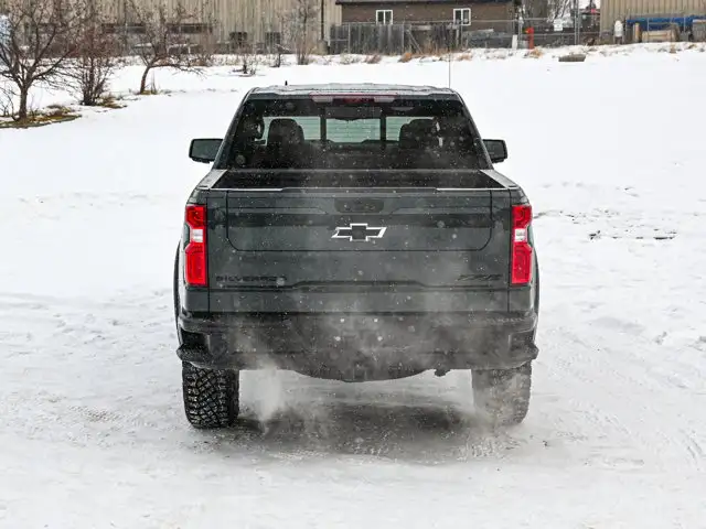 2026 Chevrolet Silverado 1500 ZR2 - Photo 12