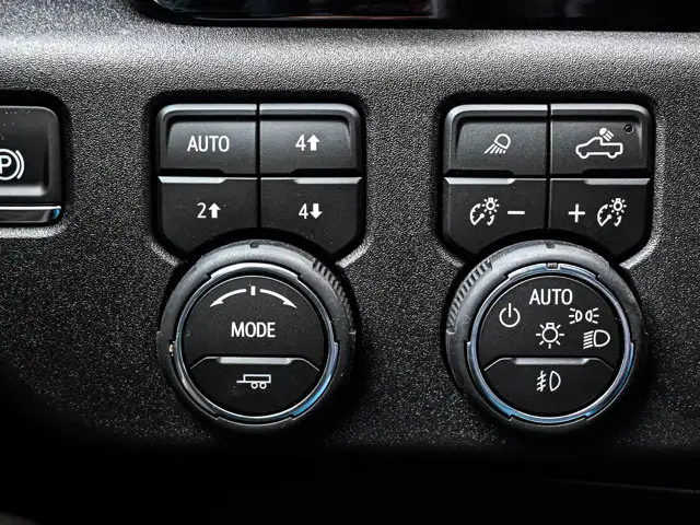 2026 Chevrolet Silverado 1500 ZR2 - Photo 19