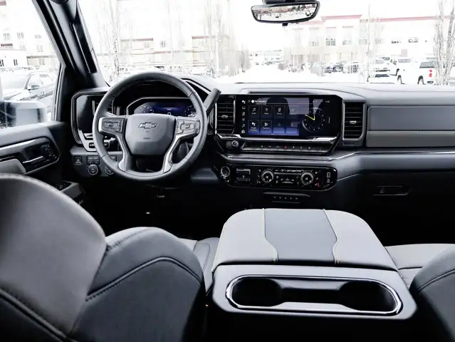 2026 Chevrolet Silverado 2500HD ZR2 - Photo 33