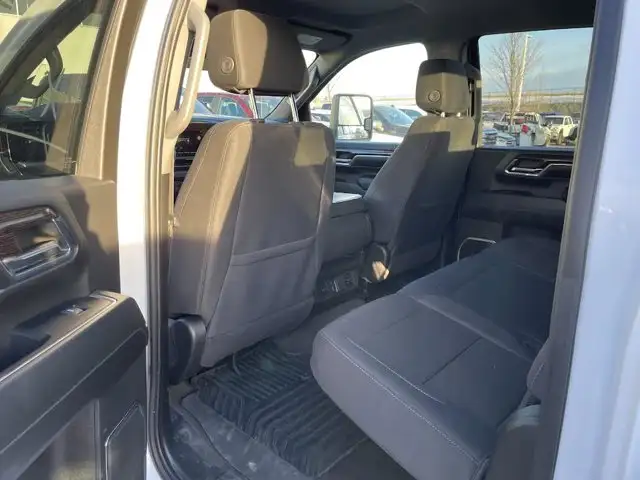 2024 GMC Sierra 3500HD SLE 6.6L Gas - Photo 6