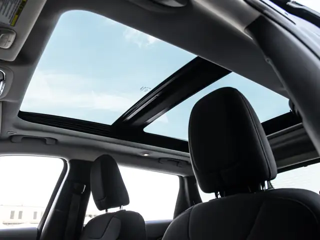 2019 Jeep Cherokee NORHT PKG| 4x4|BACKUP|PANOROOF|HEATED SEATS|C - Photo 12