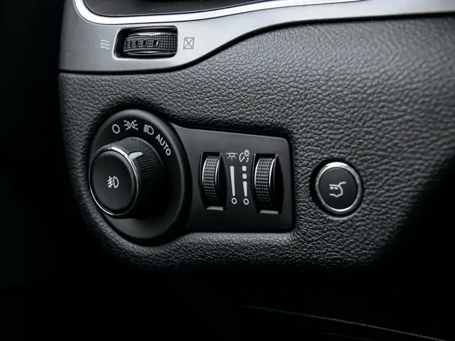 2019 Jeep Cherokee NORHT PKG| 4x4|BACKUP|PANOROOF|HEATED SEATS|C - Photo 15
