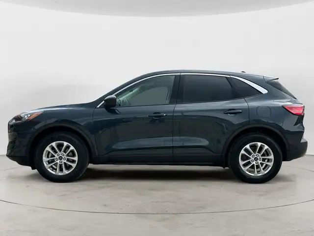 2022 Ford Escape !!SOLD!! SE 4dr All-Wheel Drive Automatic - Photo 2