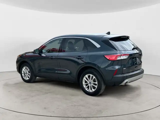 2022 Ford Escape !!SOLD!! SE 4dr All-Wheel Drive Automatic - Photo 3
