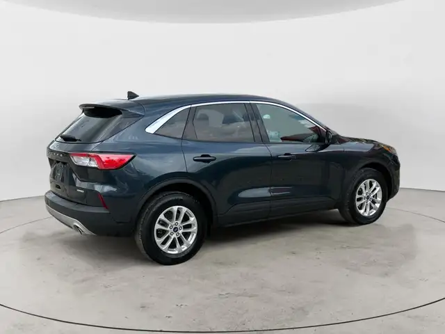 2022 Ford Escape !!SOLD!! SE 4dr All-Wheel Drive Automatic - Photo 5