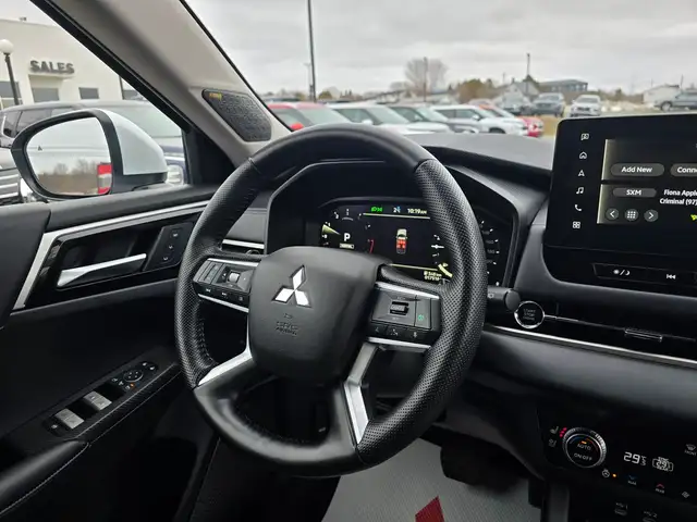 2025 Mitsubishi Outlander GT | S-AWC | Loaded 7 Seater - Photo 18