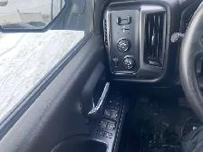 2016 Chevrolet Silverado 1500 LT Crew Cab 4WD - Photo 12