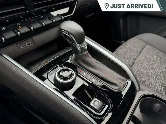 2024 Chevrolet Colorado Z71 4WD Crew Cab | Z71 Convenience - Photo 8