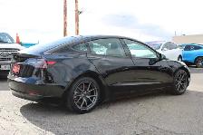 2021 Tesla Model 3 - Photo 7