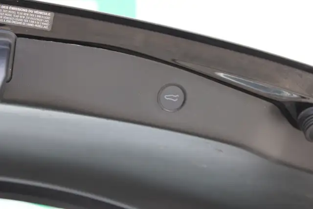2021 Tesla Model 3 - Photo 25