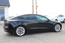 2022 Tesla Model 3 - Photo 8