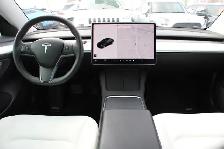 2022 Tesla Model 3 - Photo 11