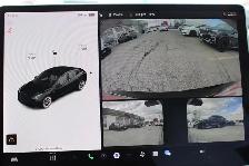 2022 Tesla Model 3 - Photo 18