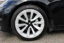 2022 Tesla Model 3 - Photo 23