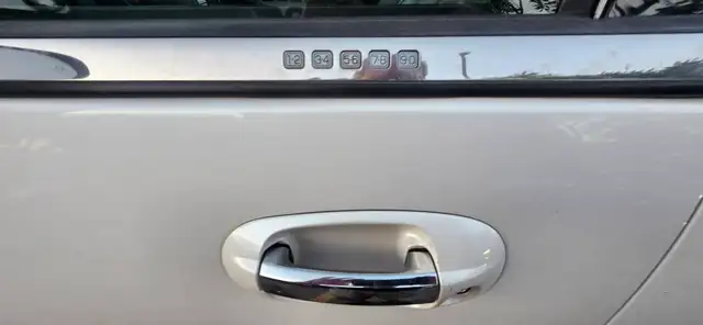 2010 Lincoln Navigator 4WD 4dr Ultimate - Photo 8