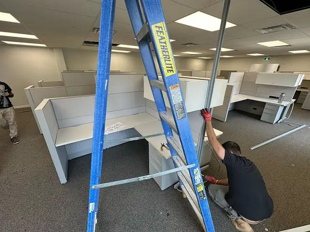 Teknion Leverage Arctic System-Excellent Condition-Call Us Now! - Photo 5