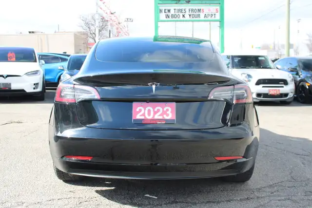 2023 Tesla Model 3 - Photo 6