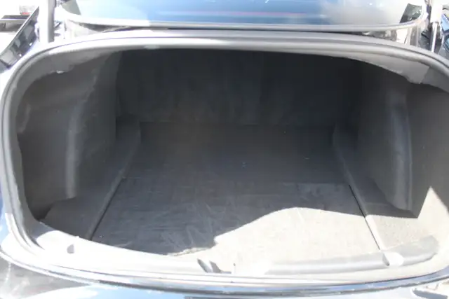2023 Tesla Model 3 - Photo 23