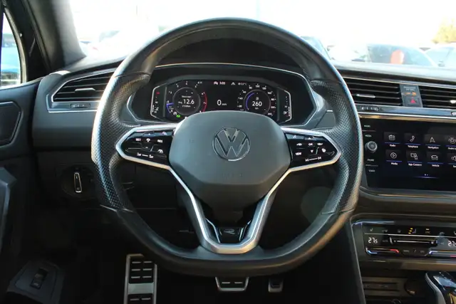 2022 Volkswagen Tiguan - Photo 11
