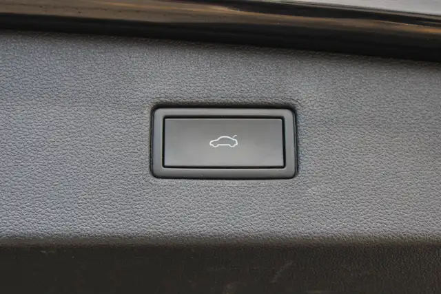 2022 Volkswagen Tiguan - Photo 30