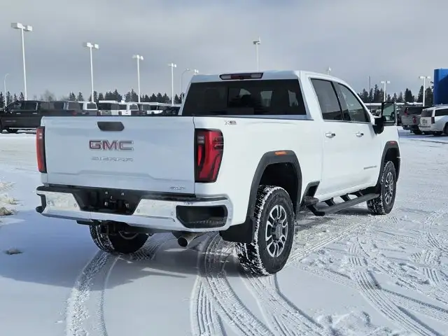2026 GMC Sierra 2500HD SLT Convenience/Pro Safety Plus Pkg - Photo 5