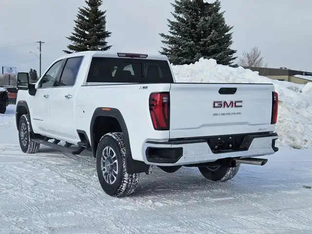 2026 GMC Sierra 2500HD SLT Convenience/Pro Safety Plus Pkg - Photo 6