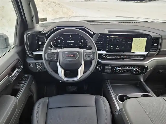 2026 GMC Sierra 2500HD SLT Convenience/Pro Safety Plus Pkg - Photo 15