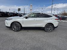 2021 Toyota Venza Limited BEAUTIFUL HYBRID VENZA LIMITED TRIM ! - Photo 2