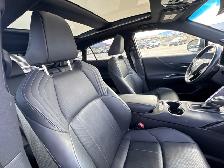 2021 Toyota Venza Limited BEAUTIFUL HYBRID VENZA LIMITED TRIM ! - Photo 11