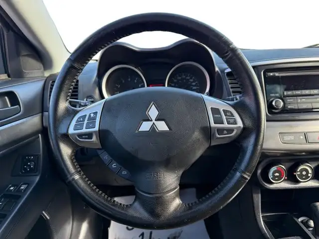 2015 Mitsubishi Lancer SE - Photo 14
