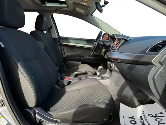 2015 Mitsubishi Lancer SE - Photo 16