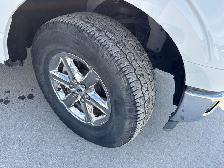 2024 Ford F-150 XLT CREW CAB 4X4 / REAR CAMERA / NAVIGATION - Photo 13