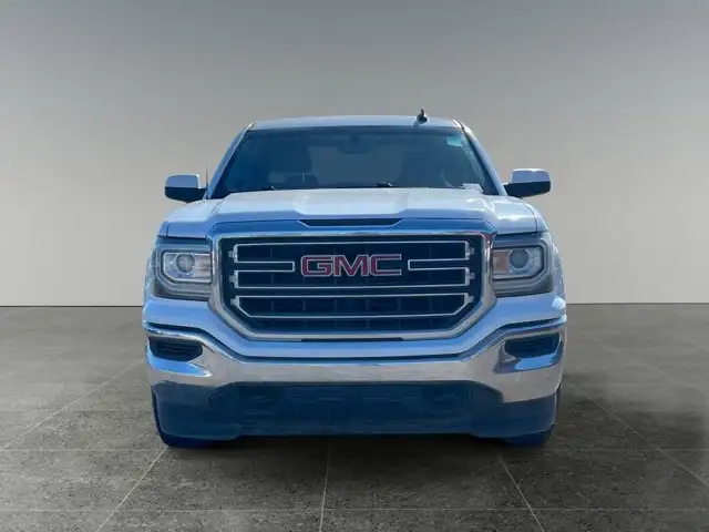 2017 GMC Sierra 1500 SLE - Photo 10