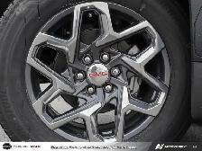 2026 GMC Sierra 1500 SLT - Photo 7