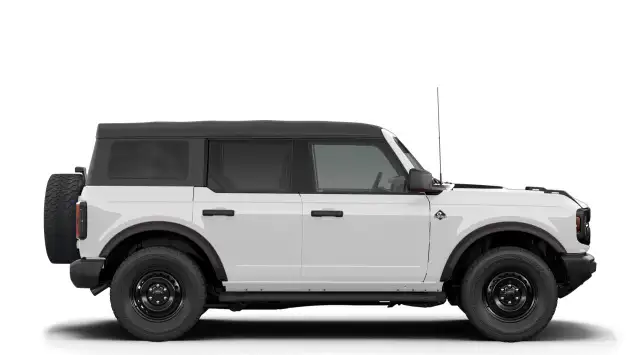 2026 Ford Bronco Outer Banks® - Photo 5