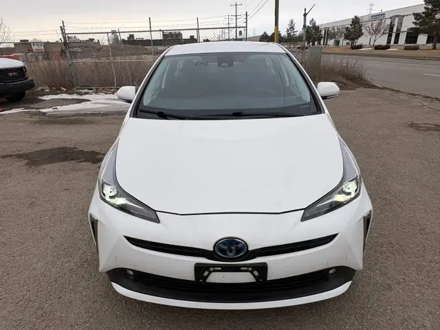 2021 Toyota Prius AWD-e - Photo 8