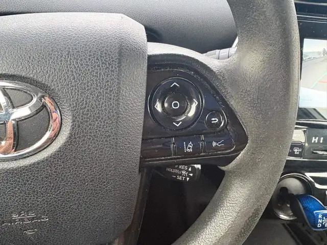2021 Toyota Prius AWD-e - Photo 16