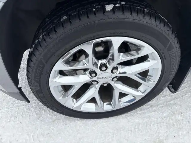 2020 GMC Yukon Denali - Photo 10