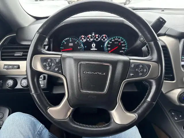 2020 GMC Yukon Denali - Photo 14